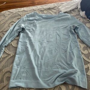 long sleeve lululemon sky blue shirt size 4